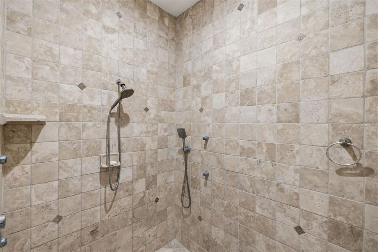 615 Saxony Boulevard, Saint Petersburg, FL 33716 Photo