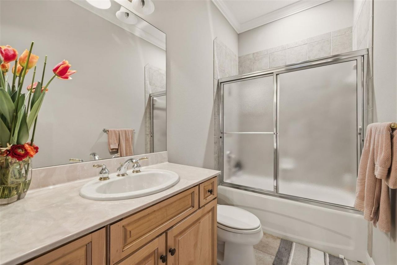 615 Saxony Boulevard, Saint Petersburg, FL 33716 Photo