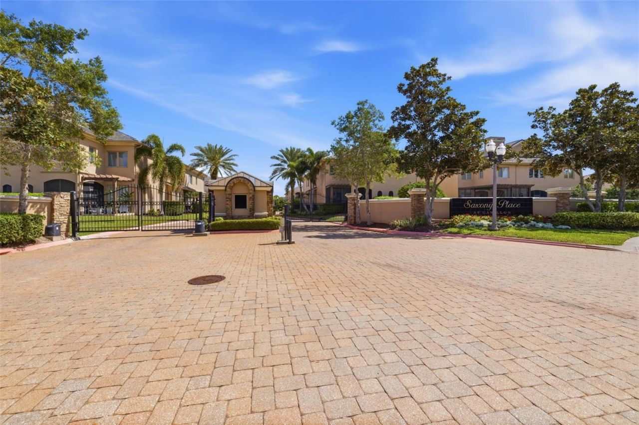 615 Saxony Boulevard, Saint Petersburg, FL 33716 Photo