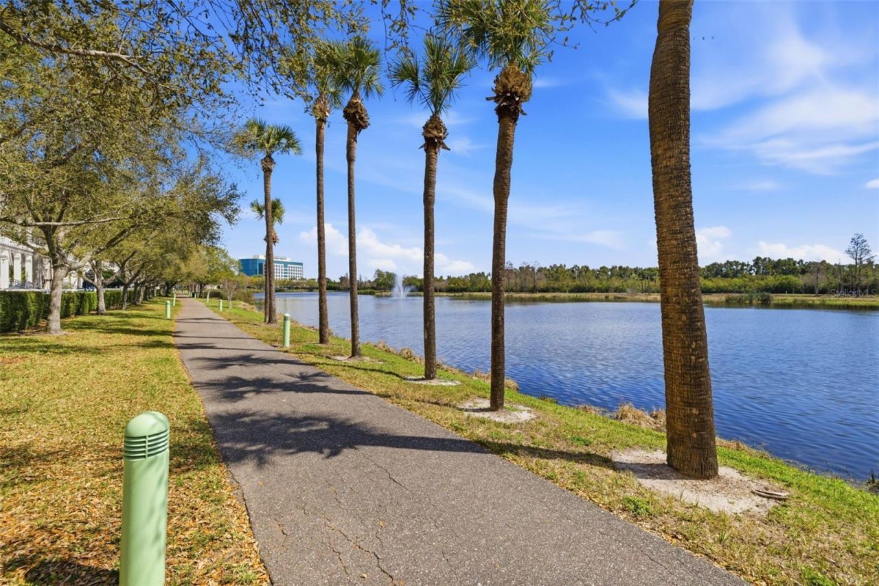 615 Saxony Boulevard, Saint Petersburg, FL 33716 Photo