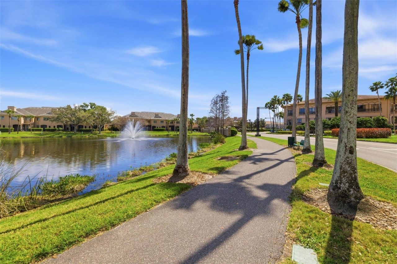 615 Saxony Boulevard, Saint Petersburg, FL 33716 Photo