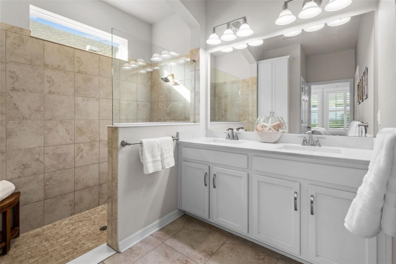 15166 Renaissance Avenue, Odessa, FL 33556 Photo
