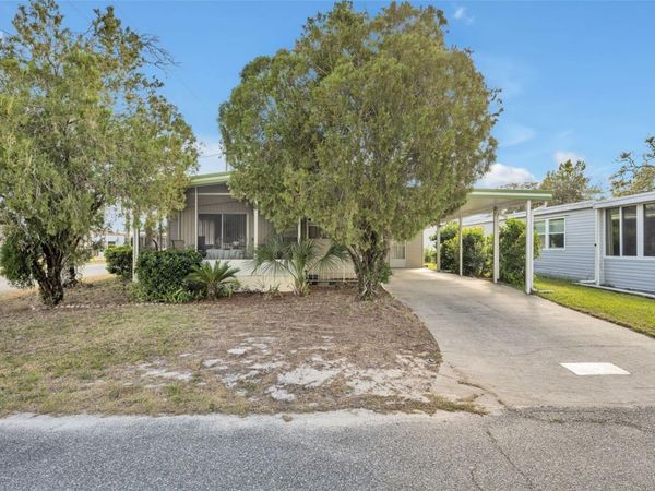 53 KONO CIRCLE , LEESBURG, FL 34788