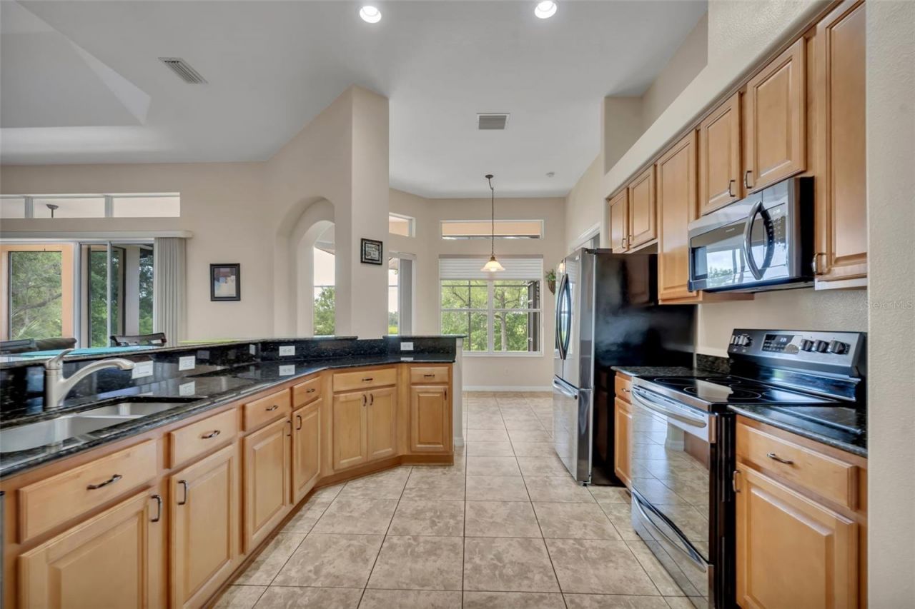 5204 Scotland Court , Leesburg, FL 34748 Photo
