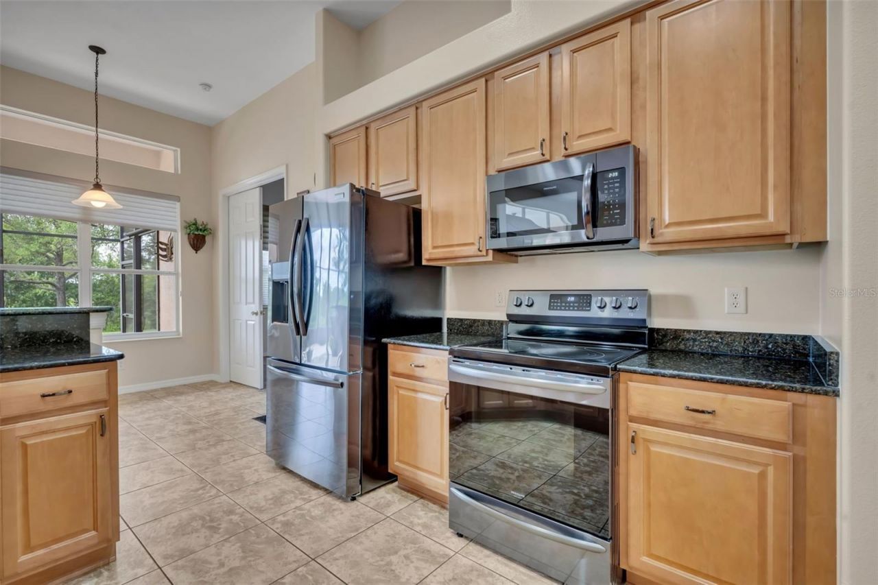 5204 Scotland Court , Leesburg, FL 34748 Photo