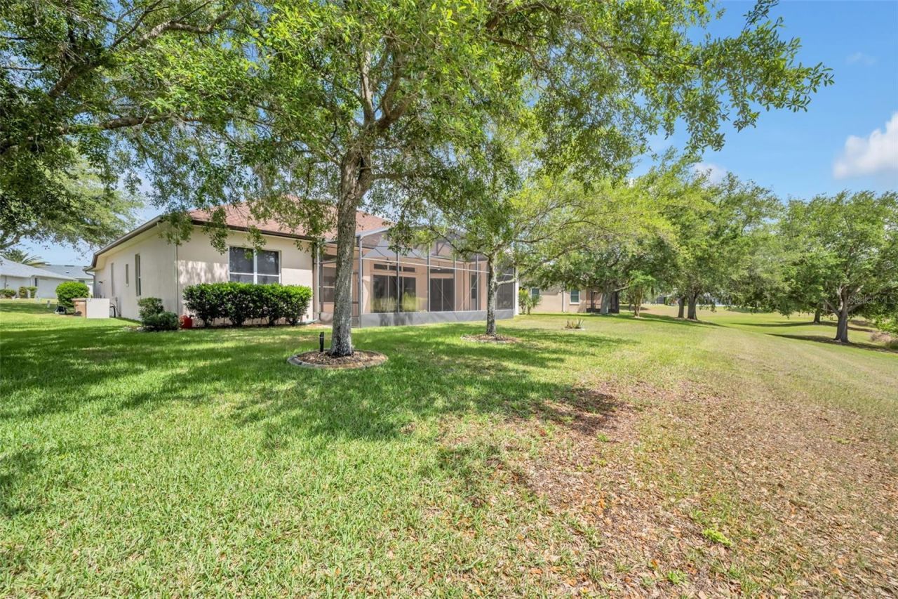 5204 Scotland Court , Leesburg, FL 34748 Photo