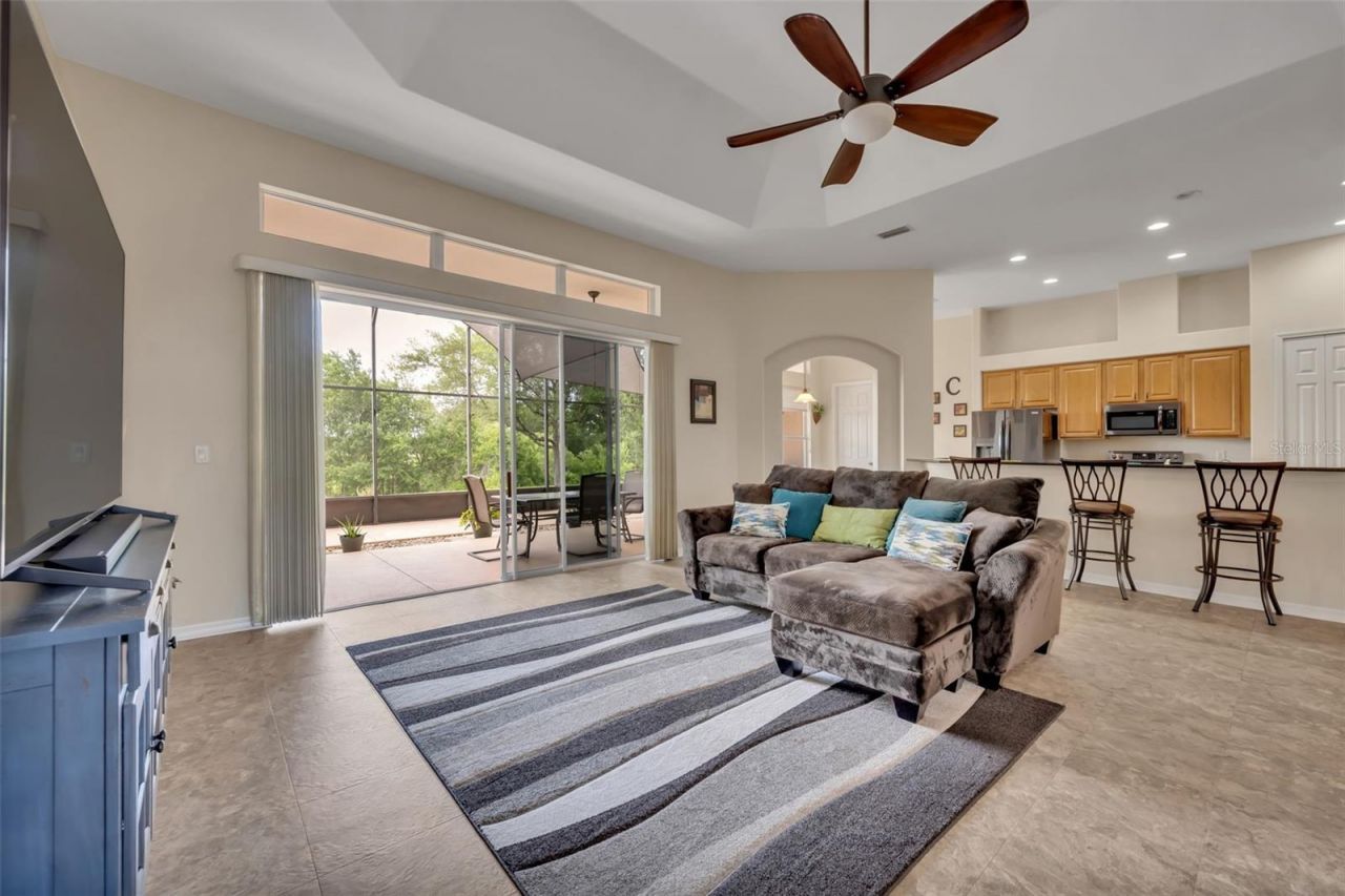 5204 Scotland Court , Leesburg, FL 34748 Photo