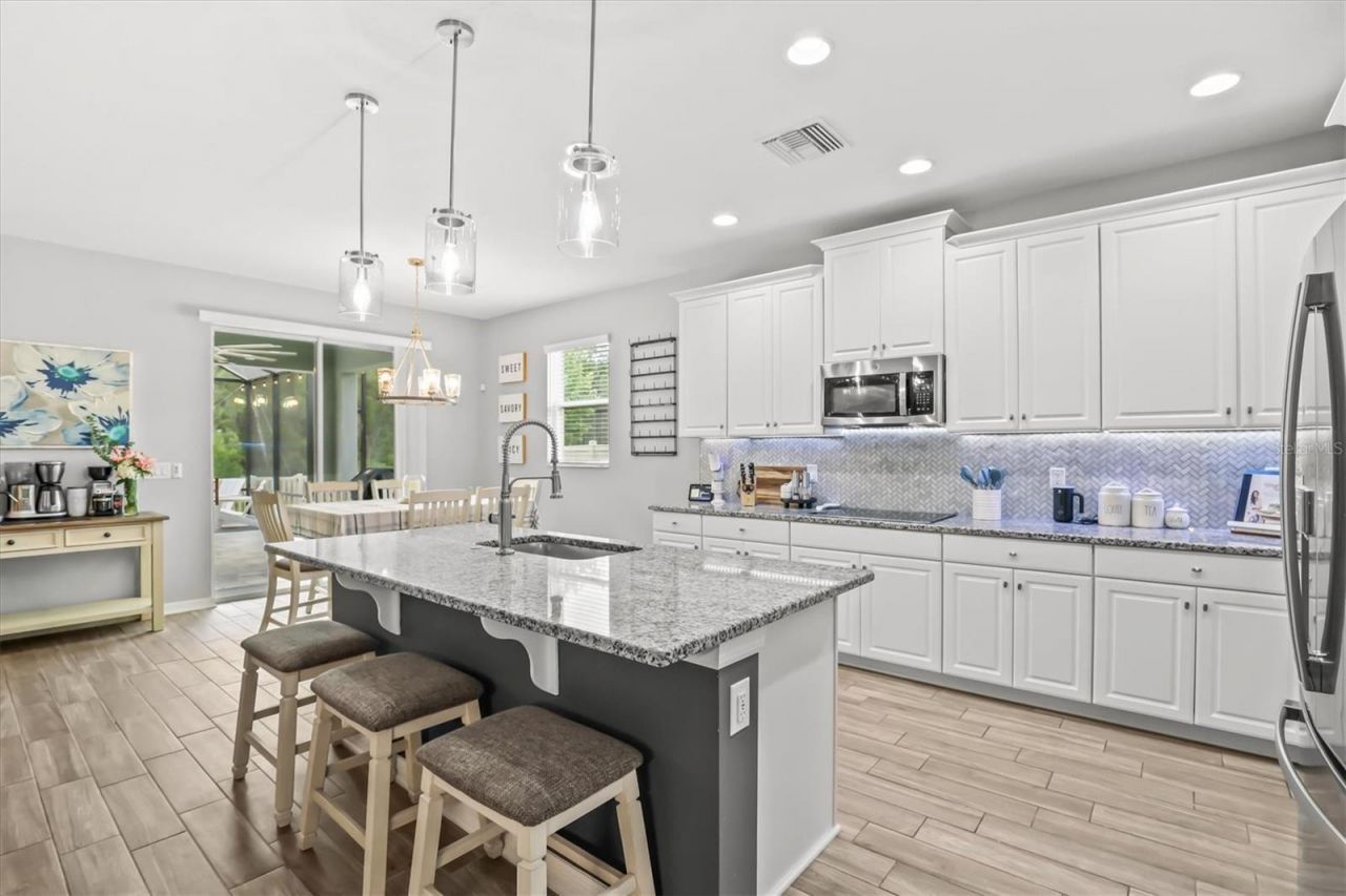 18090 Romanesque Court , Spring Hill, FL 34610 Photo