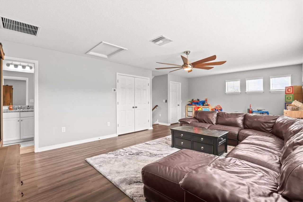 18090 Romanesque Court , Spring Hill, FL 34610 Photo