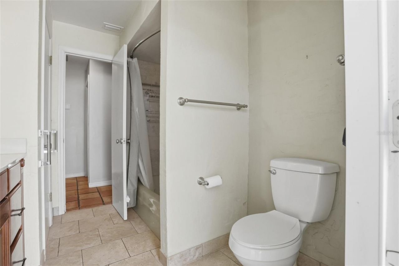 3230 Lake Anderson Avenue, Orlando, FL 32812 Photo