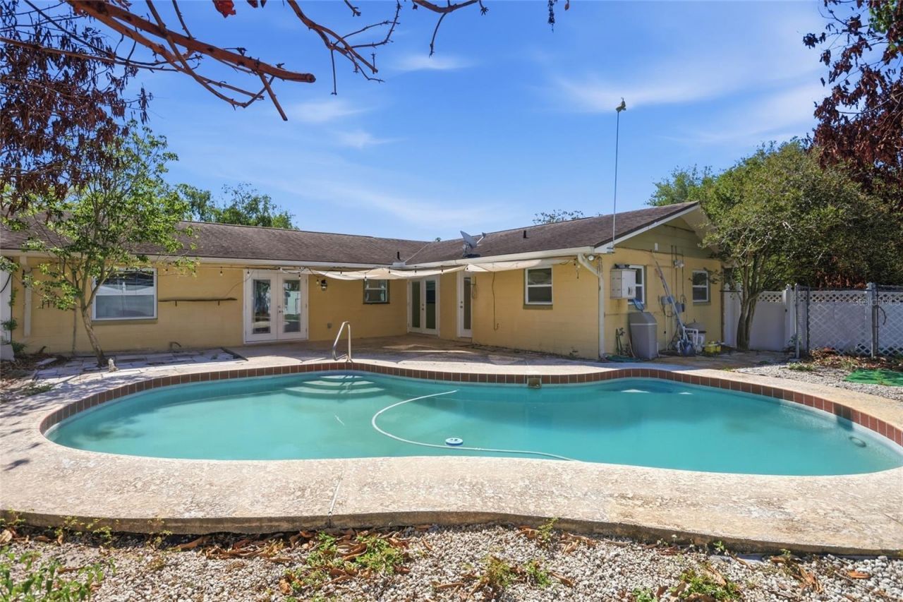 3230 Lake Anderson Avenue, Orlando, FL 32812 Photo