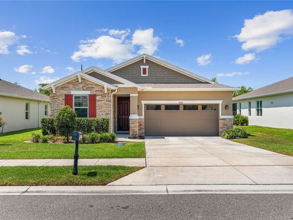 10200 SPRING LAKE DRIVE , CLERMONT, FL 34711