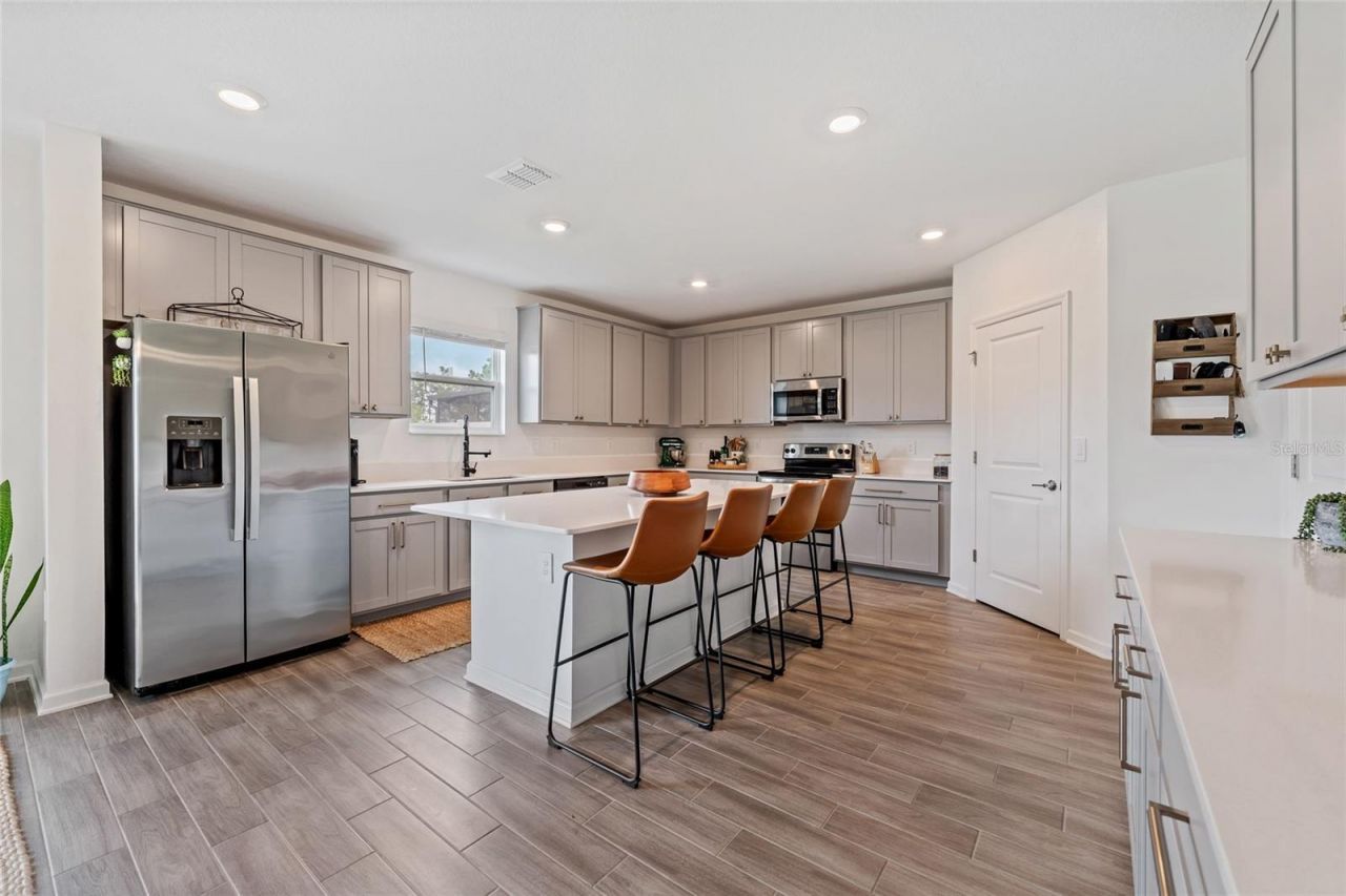 799 Hitch Loop , Saint Cloud, FL 34772 Photo