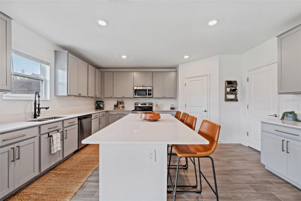 799 Hitch Loop , Saint Cloud, FL 34772 Photo