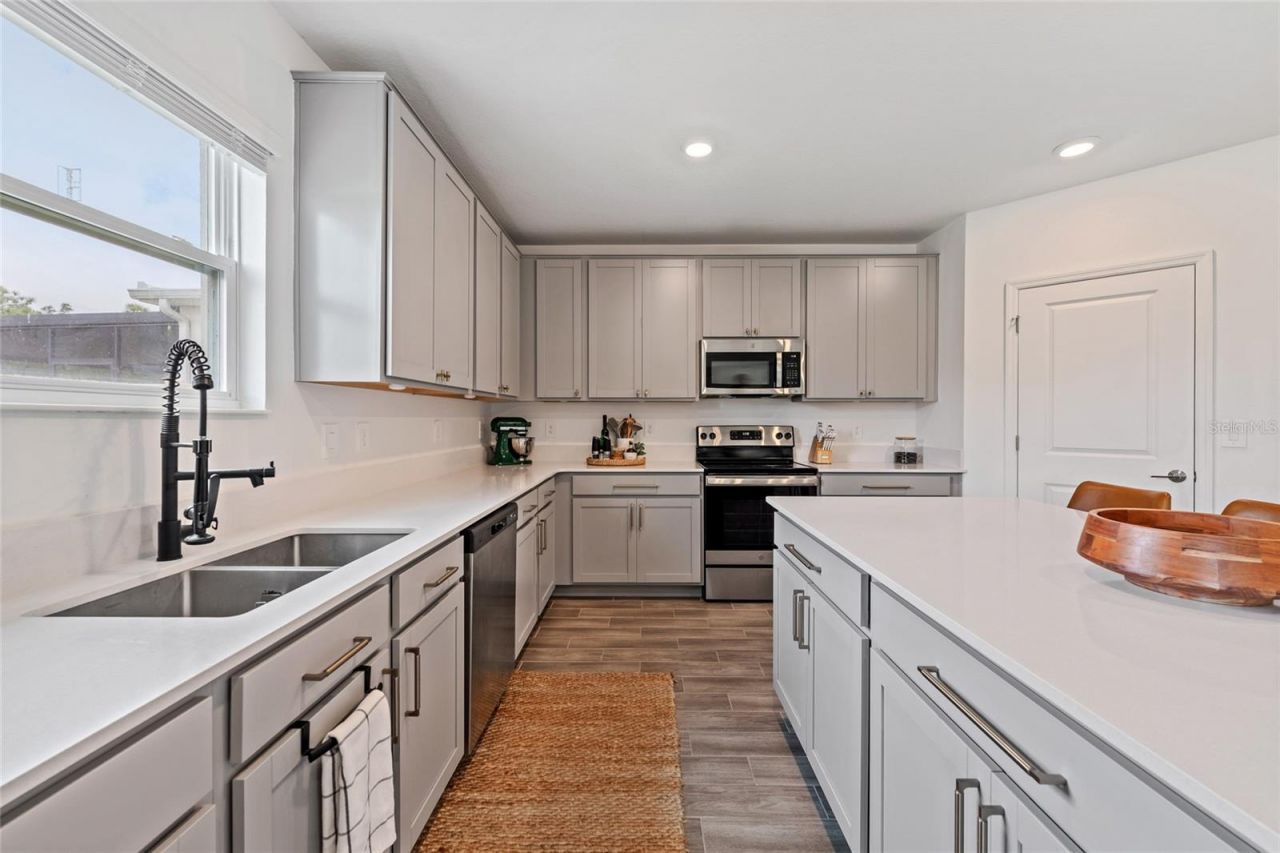 799 Hitch Loop , Saint Cloud, FL 34772 Photo