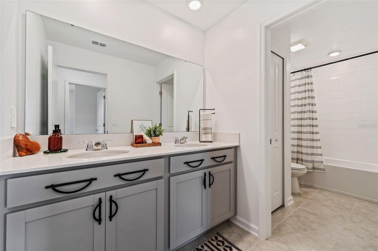 799 Hitch Loop , Saint Cloud, FL 34772 Photo