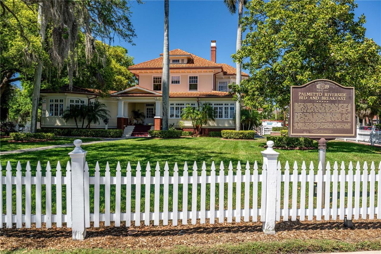 337 8th Avenue W, Palmetto, FL 34221 Photo