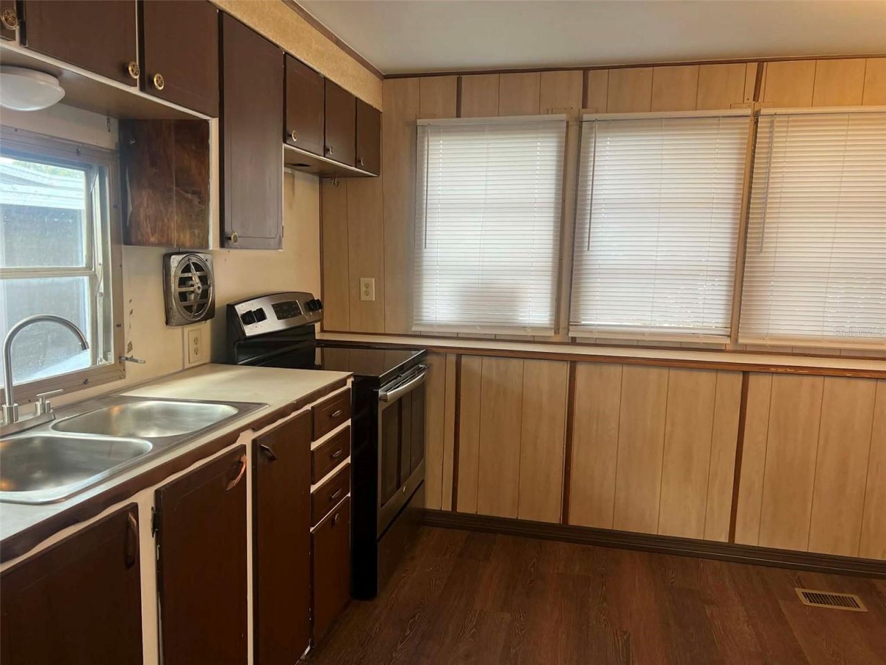 7801 34th Avenue N, Unit 88, Saint Petersburg, FL 33710 Photo