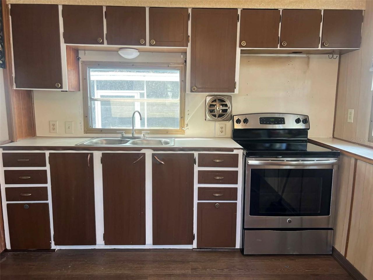 7801 34th Avenue N, Unit 88, Saint Petersburg, FL 33710 Photo
