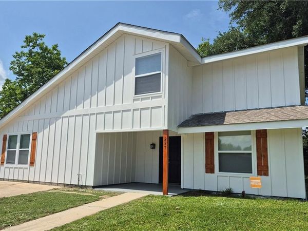 257 BREST Court , LaPlace, LA 70068