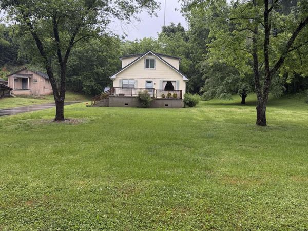 1142 Old Pineville Road, Chattanooga, TN 37405