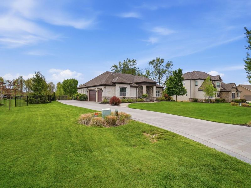 8415 Avalon Lane , Plain City, OH 43064 Photo 6