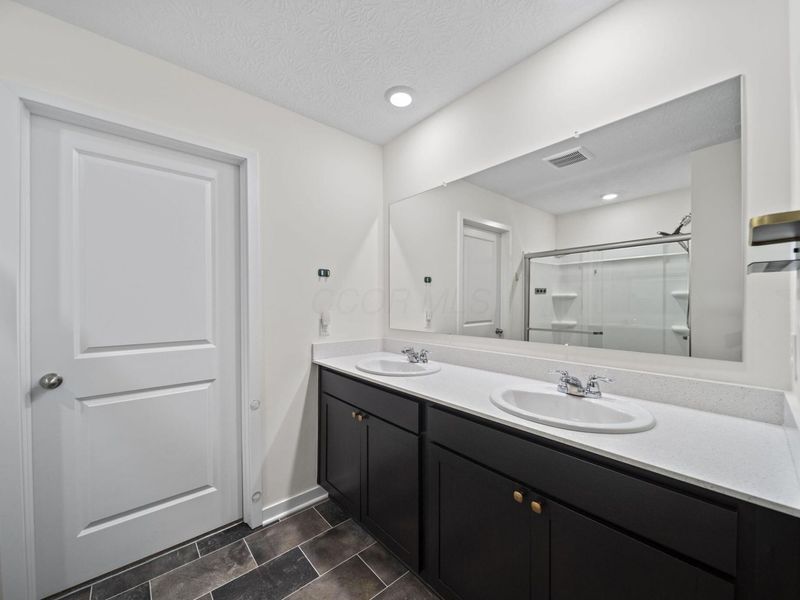 1563 Raley Way, Columbus, OH 43228 Photo 31