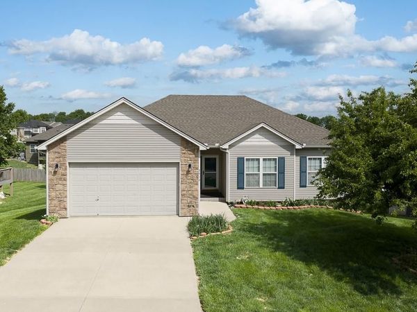 2512 N 111th Terrace, Kansas City, KS 66109
