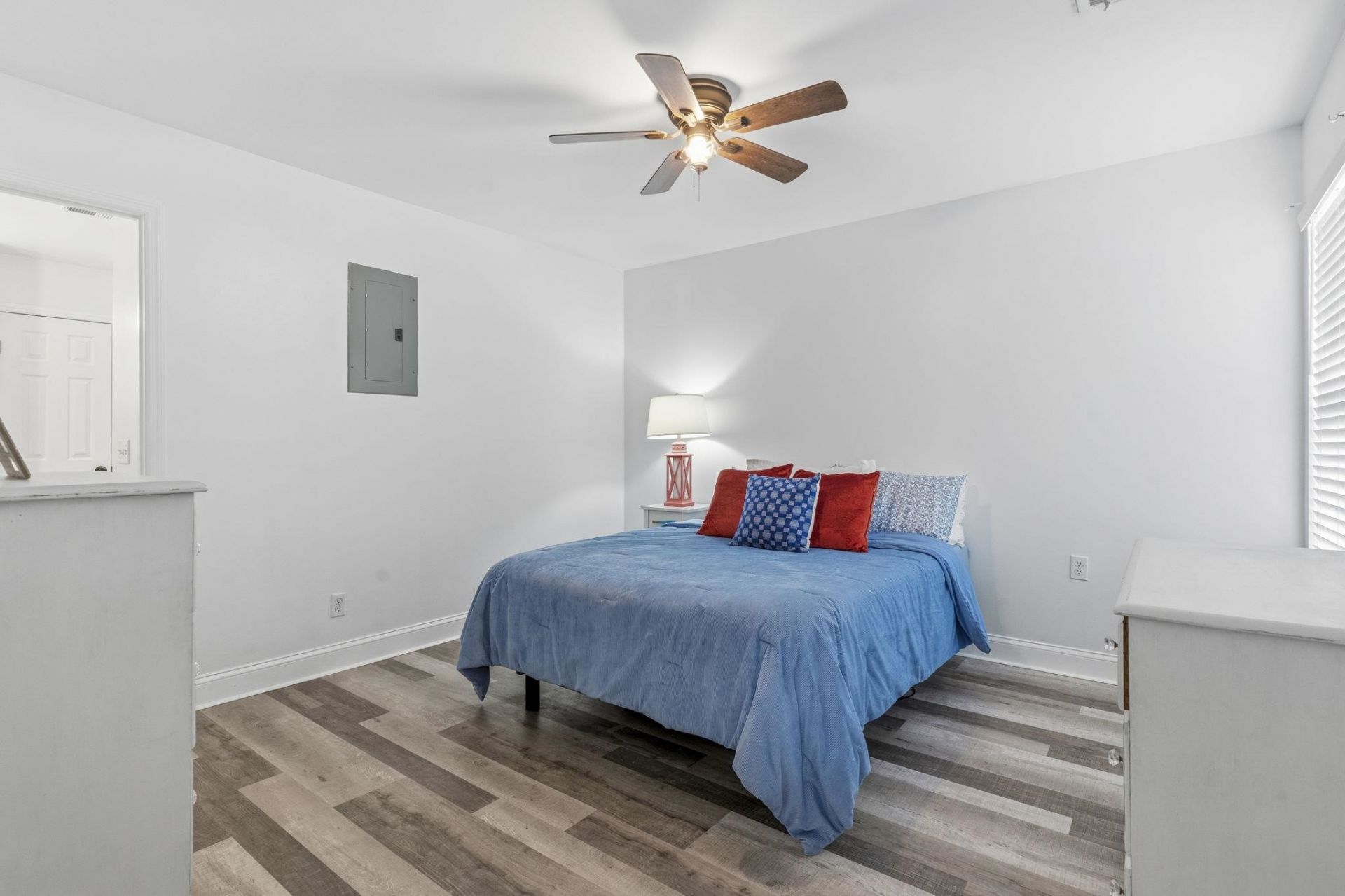 5336 Bear Bluff Dr. Photo 34