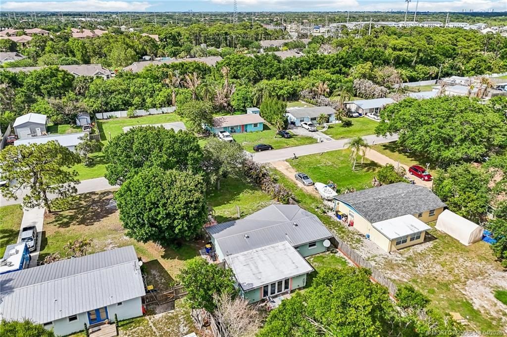 1890 NW Sunset Boulevard, Jensen Beach, FL 34957 Photo