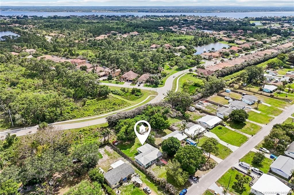 1890 NW Sunset Boulevard, Jensen Beach, FL 34957 Photo