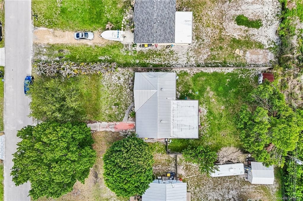 1890 NW Sunset Boulevard, Jensen Beach, FL 34957 Photo
