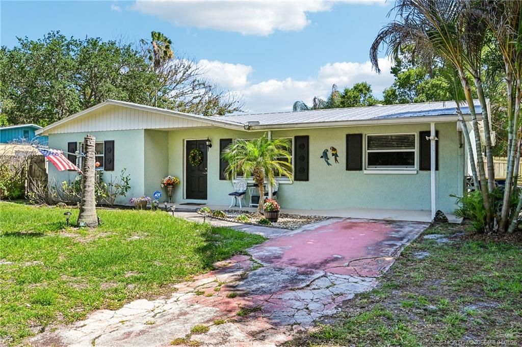 1890 NW Sunset Boulevard, Jensen Beach, FL 34957 Photo