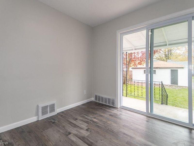 434 E 272nd Street, Euclid, OH 44132 Photo 11