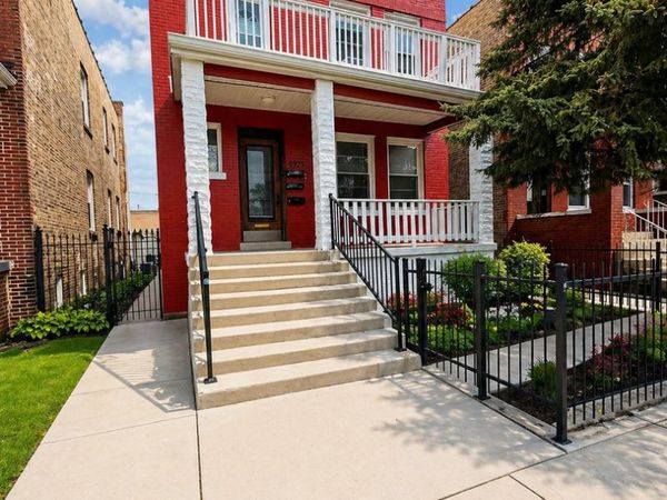 4925 W Henderson Street , Unit 1, Chicago, IL 60641