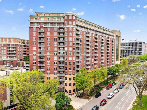 360 W Washington Avenue, Unit 415, Madison, WI 53703