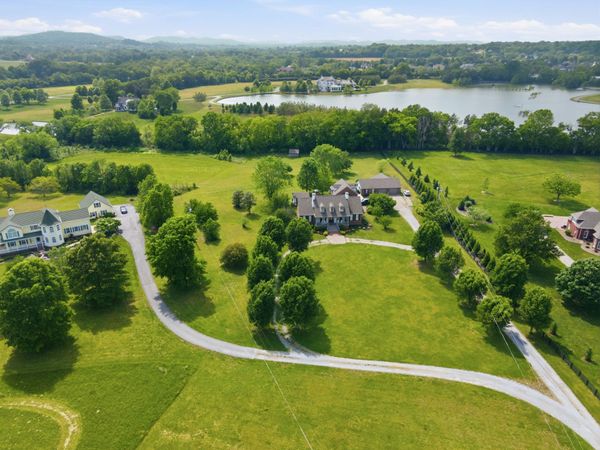 4335 N Chapel Rd , Franklin, TN 37067