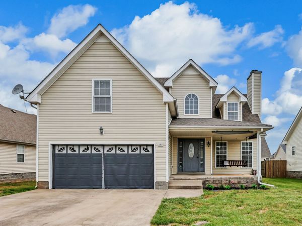 3767 Cindy Jo Dr N, Clarksville, TN 37040