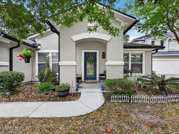 1472 DUNNS LAKE Drive, Jacksonville, FL 32218