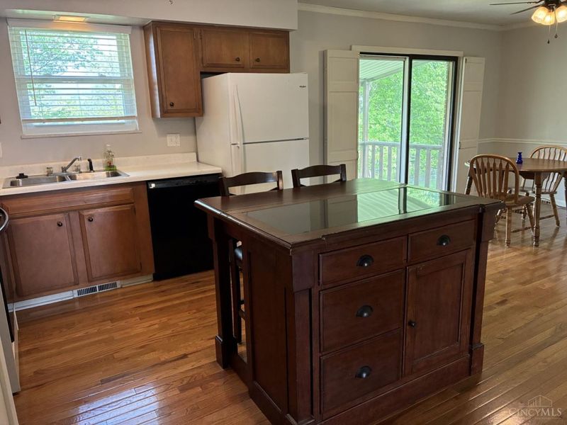 11261 Melissa Court, Colerain Township, OH 45251 Photo 8