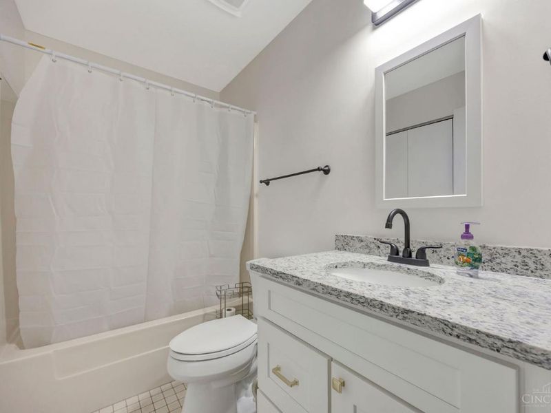 5368 Werk Road, Unit 27, Green Township, OH 45248 Photo 24