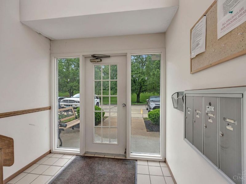 5368 Werk Road, Unit 27, Green Township, OH 45248 Photo 5