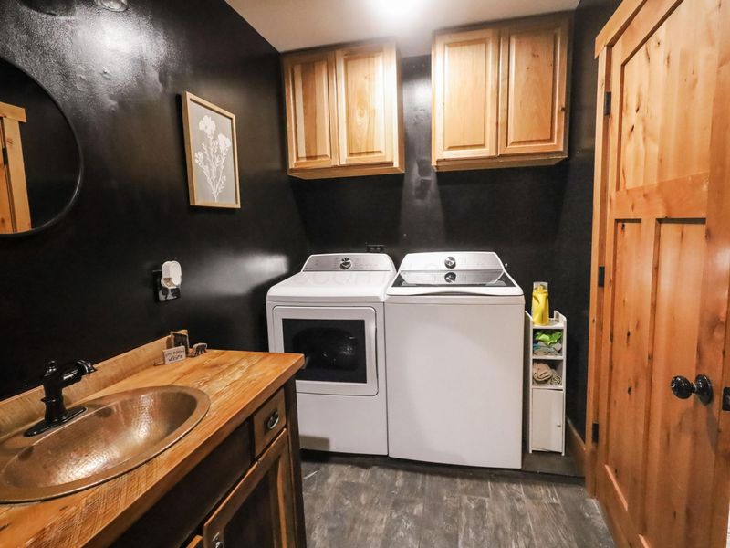 606 Adams Street , Conesville, OH 43811 Photo 6