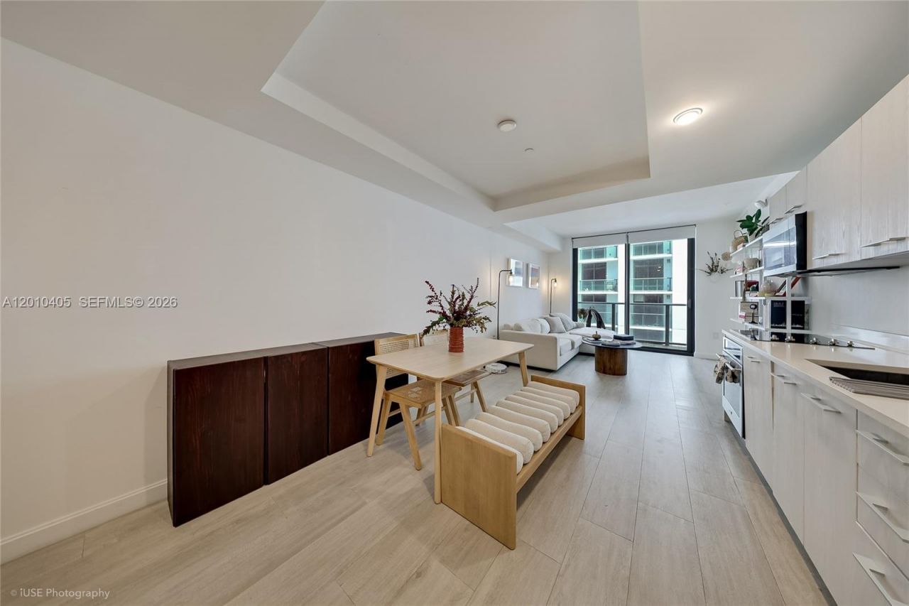 55 SW 9th St , Unit 2109, Miami, FL 33130 Photo