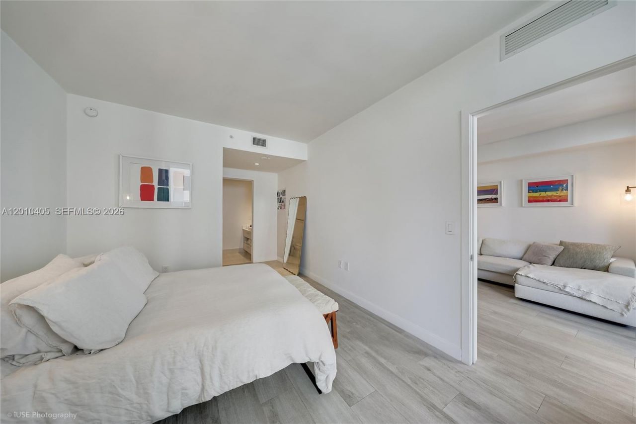 55 SW 9th St , Unit 2109, Miami, FL 33130 Photo
