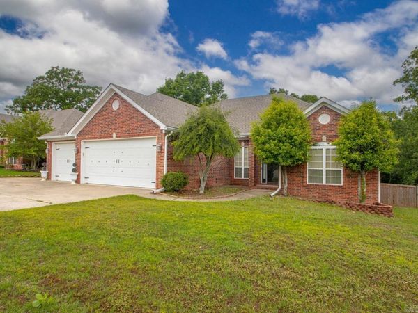 7032 Gap Ridge Drive, Sherwood, AR 72120