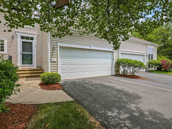 4 Violet Drive, Unit 4, Grafton, MA 01560