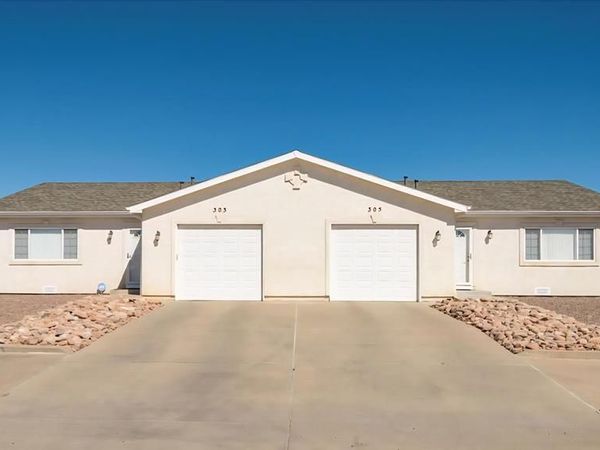 303 E Larchmont Dr, Pueblo West, CO 81007