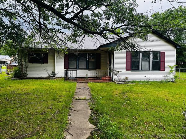 2828 Elgin Street , Muskogee, OK 74401