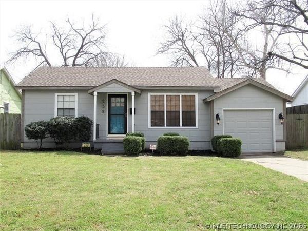 238 E 45th Place , Tulsa, OK 74105